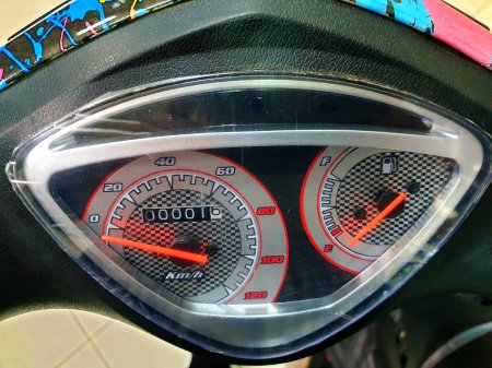 Скутер VENTO Corsa 150см3 (49см3) цвет кляксы (НП)